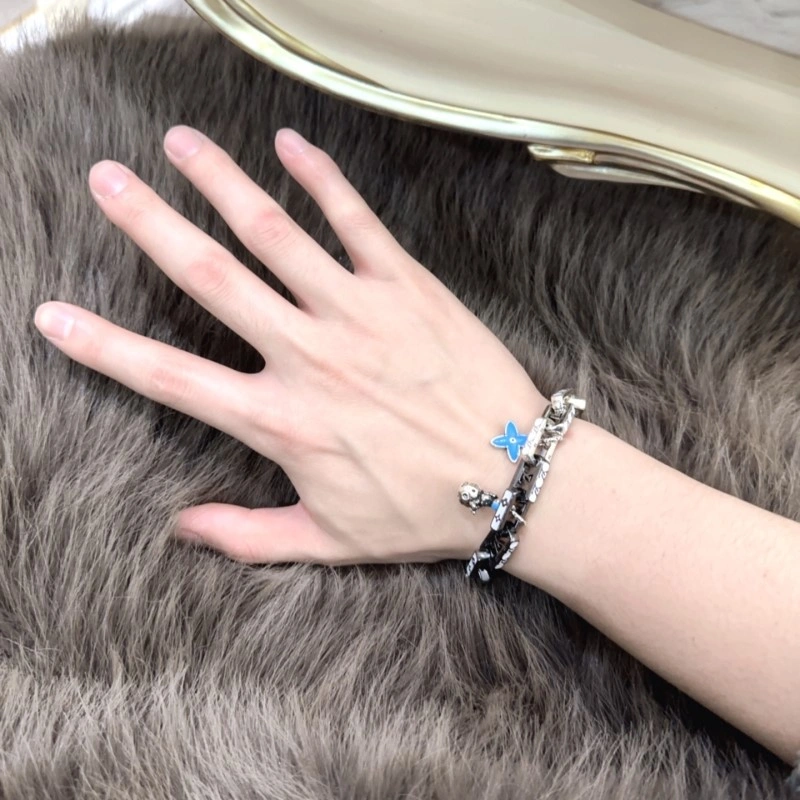 Louis Vuitton Bracelets SportInspired 248708