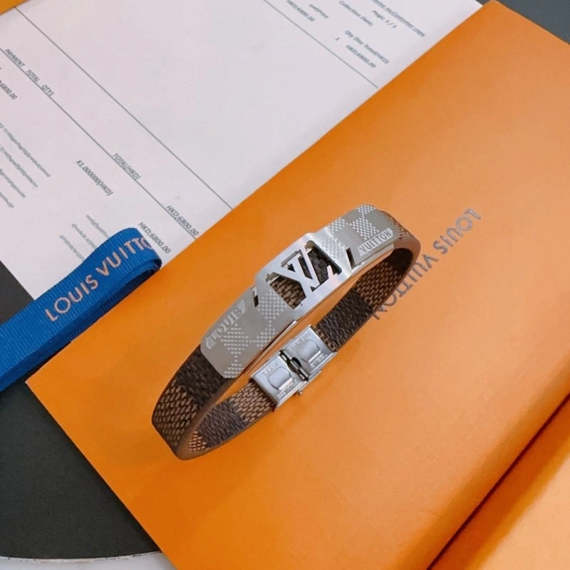 Louis Vuitton Bracelets Sporty 248694