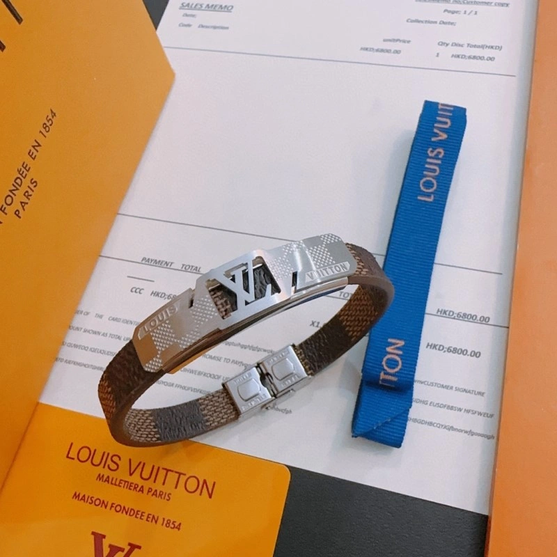 Louis Vuitton Bracelets Sporty 248694