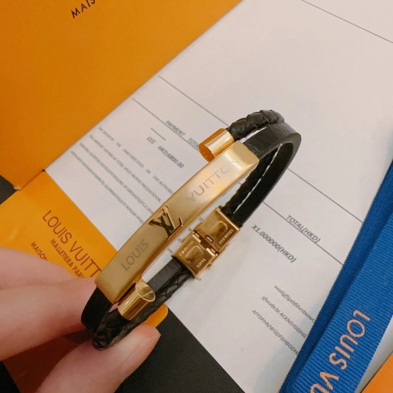 Louis Vuitton Bracelets Sustainable 248700