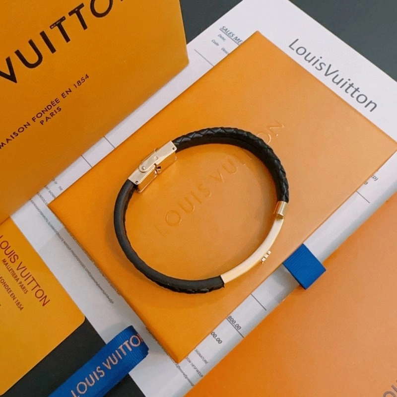 Louis Vuitton Bracelets Sustainable 248700