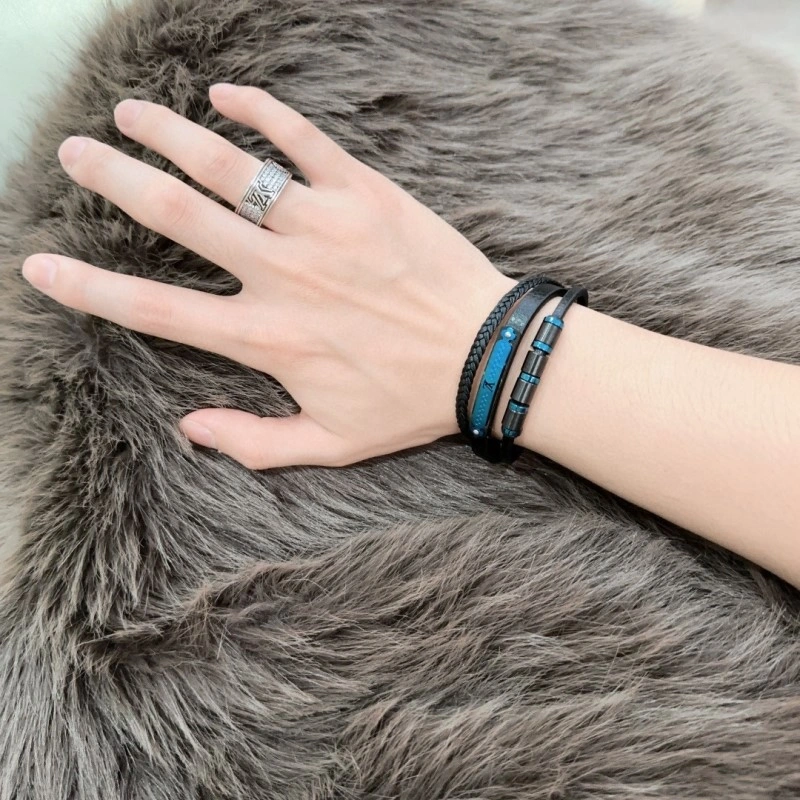 Louis Vuitton Bracelets AllSeason 248701