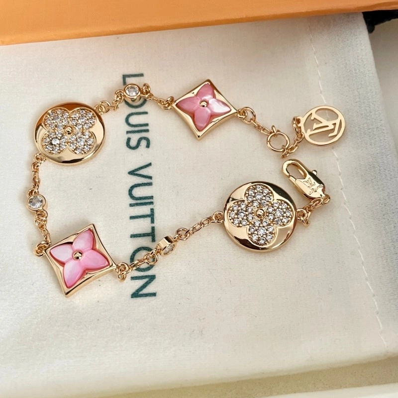 GoodFit Louis Vuitton Bracelets 248698