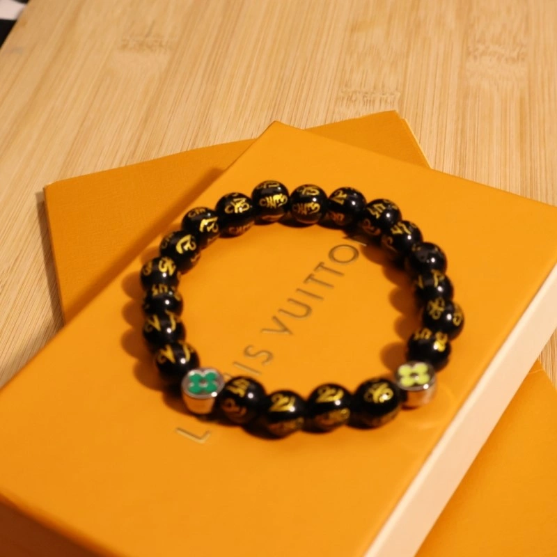 Louis Vuitton Bracelets Chic 248688