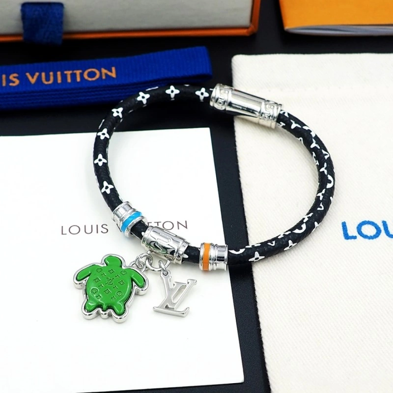 Louis Vuitton Bracelets TravelReady 248683