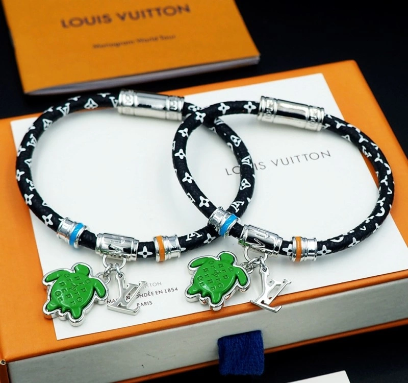 Louis Vuitton Bracelets TravelReady 248683