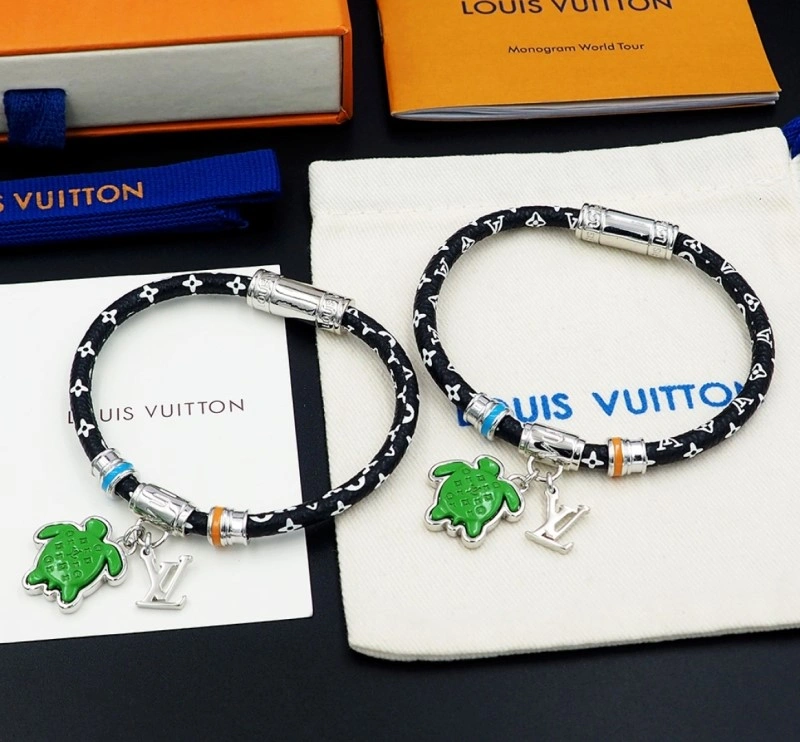 Louis Vuitton Bracelets TravelReady 248683