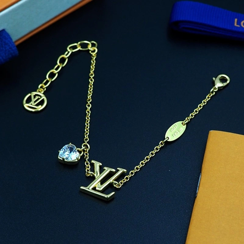 Cozy Louis Vuitton Bracelets 248682