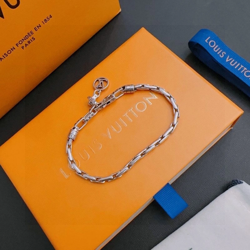 AllSeason Louis Vuitton Bracelets 248709