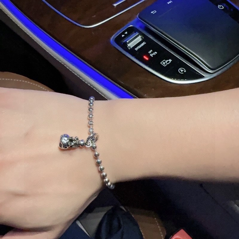 Louis Vuitton Bracelets Practical 248680