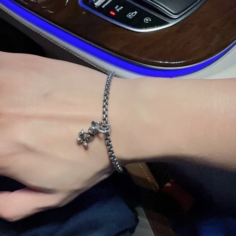 Louis Vuitton Bracelets Contemporary 248679