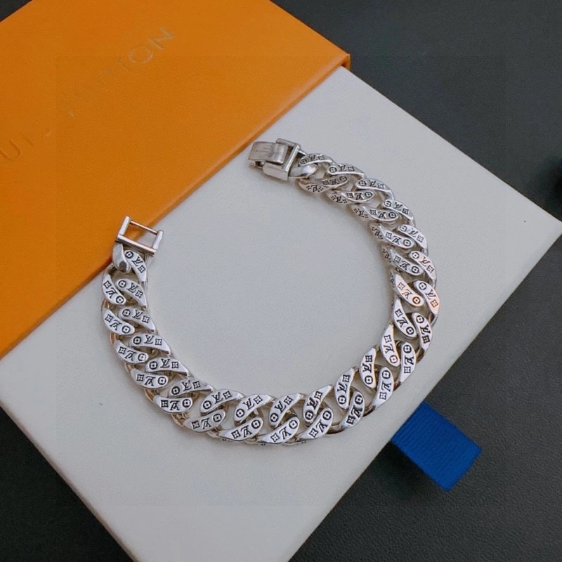 Louis Vuitton Bracelets Sustainable 248677