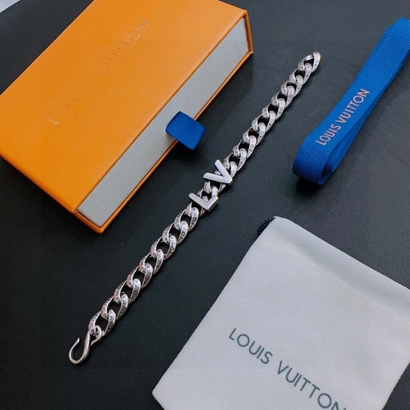 Louis Vuitton Bracelets Upgraded 248658