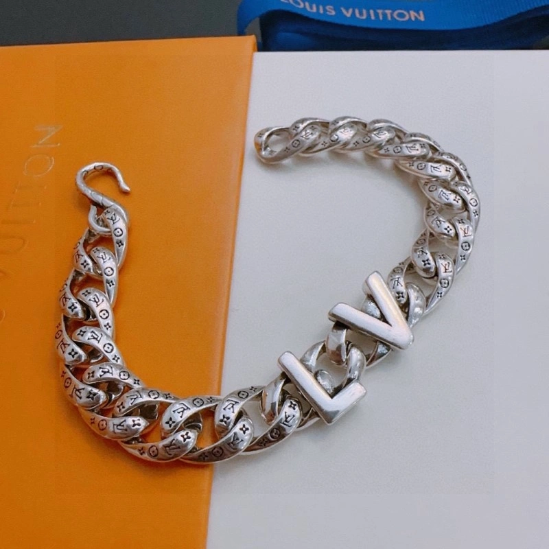 Louis Vuitton Bracelets Upgraded 248658