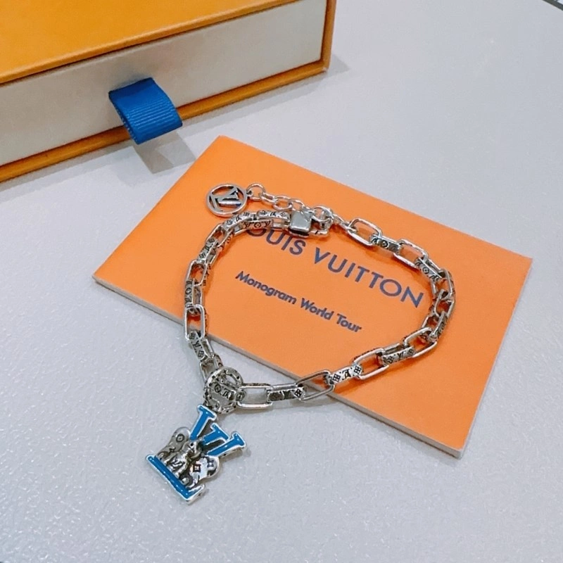 Cozy Louis Vuitton Bracelets 248653