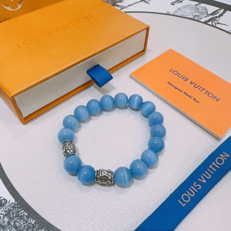 MoistureWicking Louis Vuitton Bracelets 248645