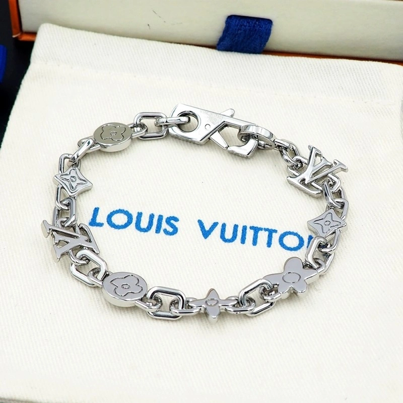 Affordable Louis Vuitton Bracelets 248370