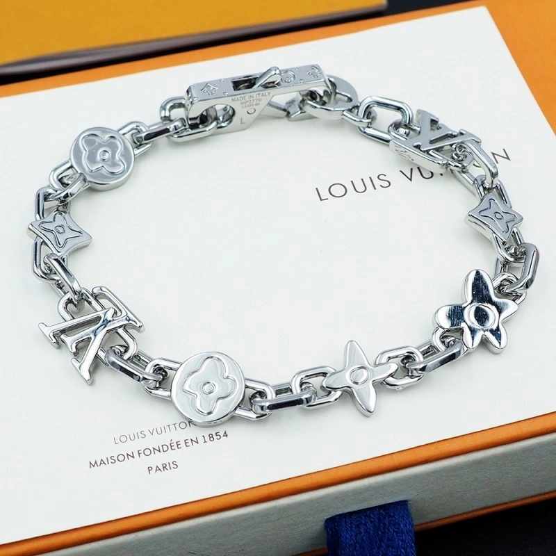 Affordable Louis Vuitton Bracelets 248370