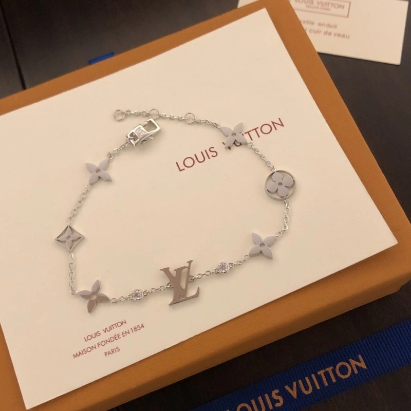 Louis Vuitton Bracelets Popular 248368