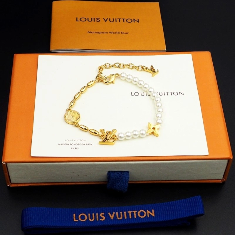 Louis Vuitton Bracelets Youthful 248369