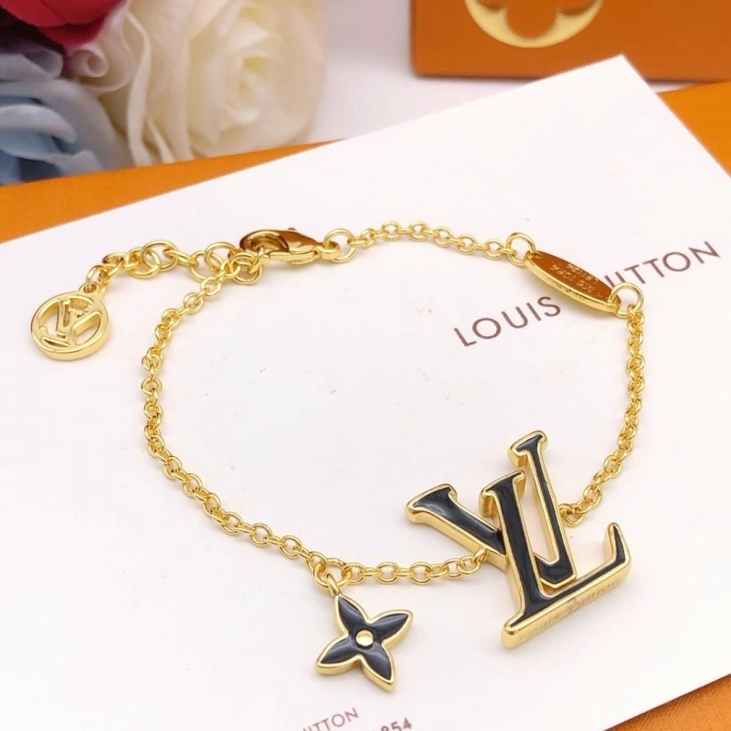 Louis Vuitton Bracelets Lightweight 248359