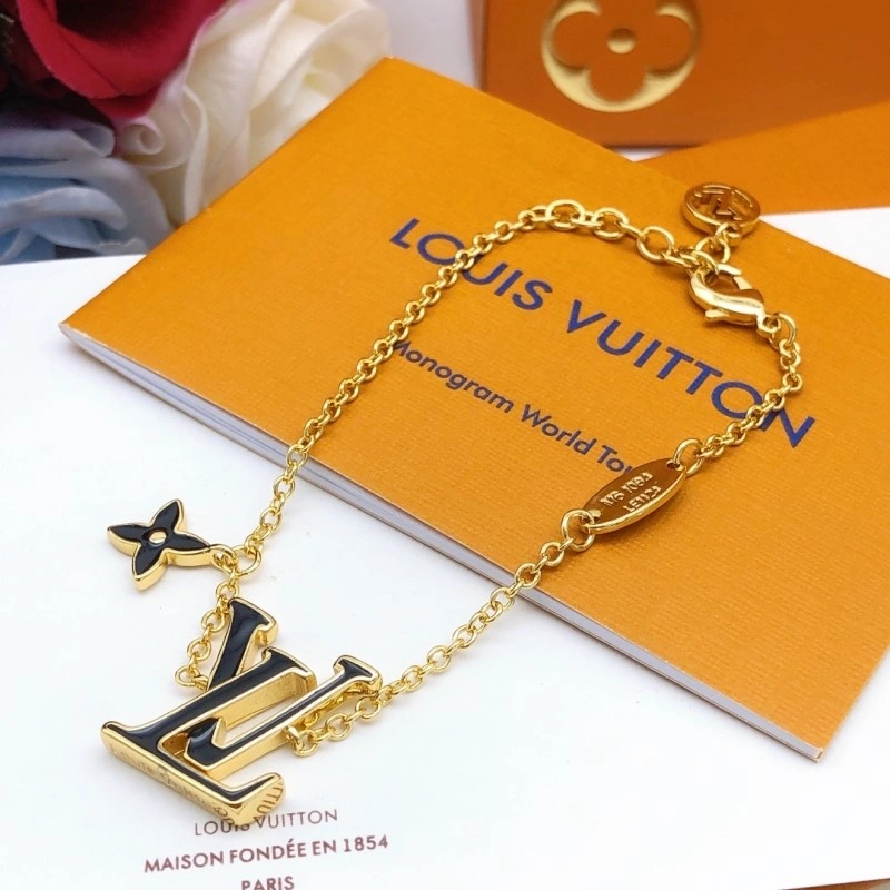 Louis Vuitton Bracelets Lightweight 248359