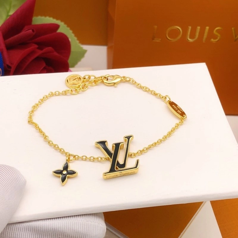 Louis Vuitton Bracelets Lightweight 248359