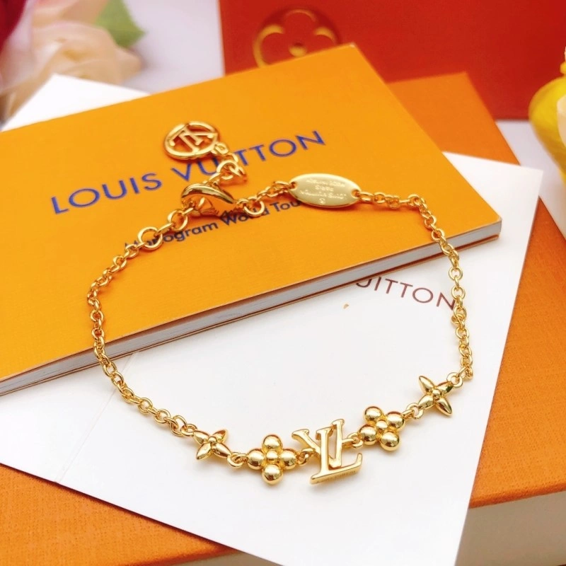 Sleek Louis Vuitton Bracelets 248351