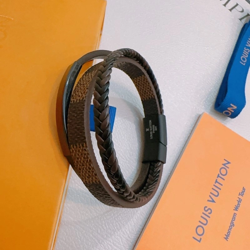 Louis Vuitton Bracelets Neat 248349