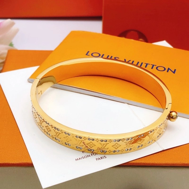 RelaxedFit Louis Vuitton Bracelets 248341
