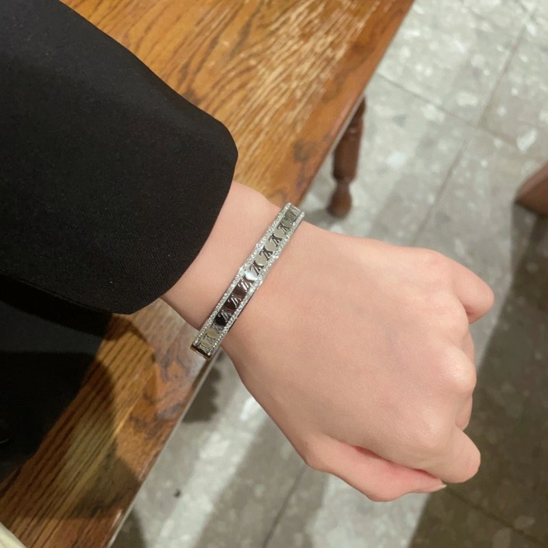 Louis Vuitton Bracelets Unisex 248318