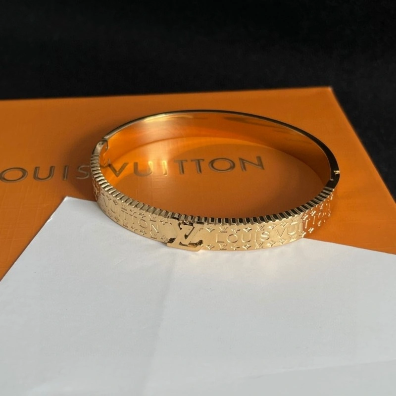 Flexible Louis Vuitton Bracelets 248331