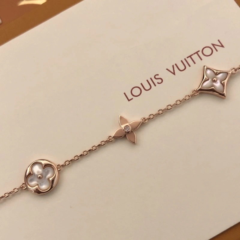 Louis Vuitton Bracelets Breathable 248324