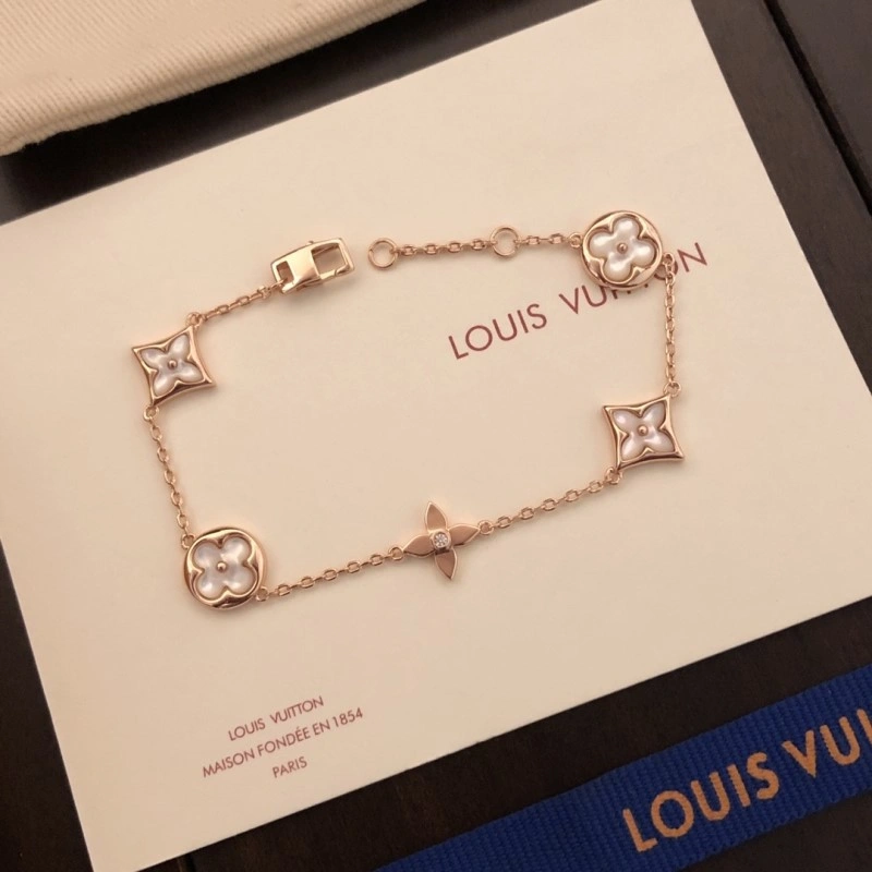 Louis Vuitton Bracelets Breathable 248324