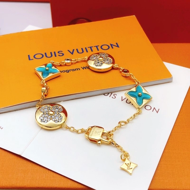 Louis Vuitton Bracelets Refined 248314
