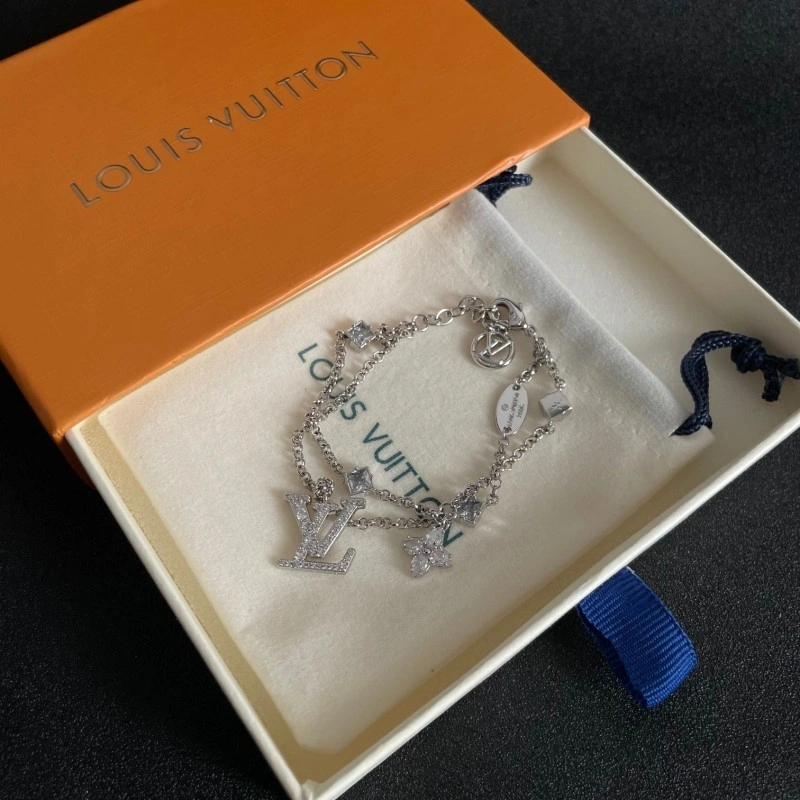 Efficient Louis Vuitton Bracelets 248325