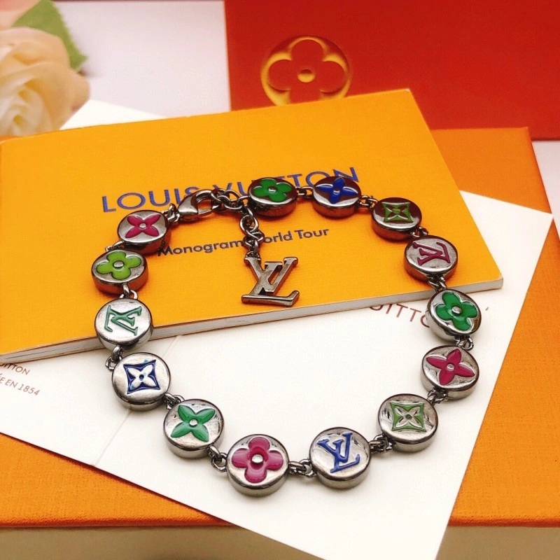 Louis Vuitton Bracelets Effortless 248304
