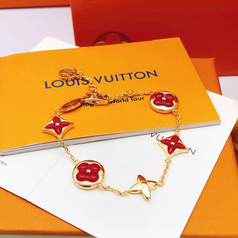Louis Vuitton Bracelets Effortless 248299