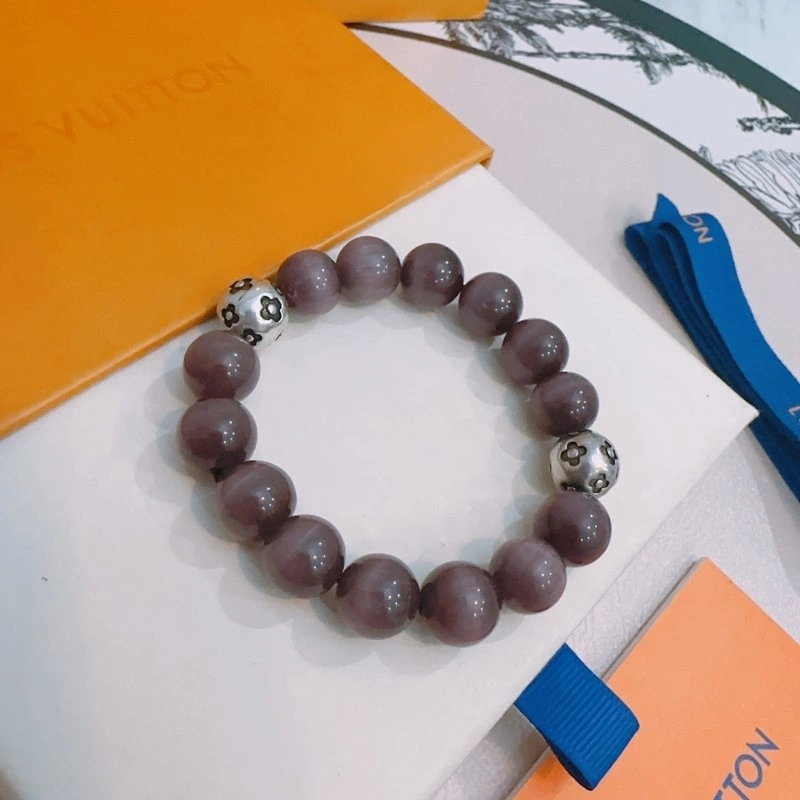 Comfortable Louis Vuitton Bracelets 248297
