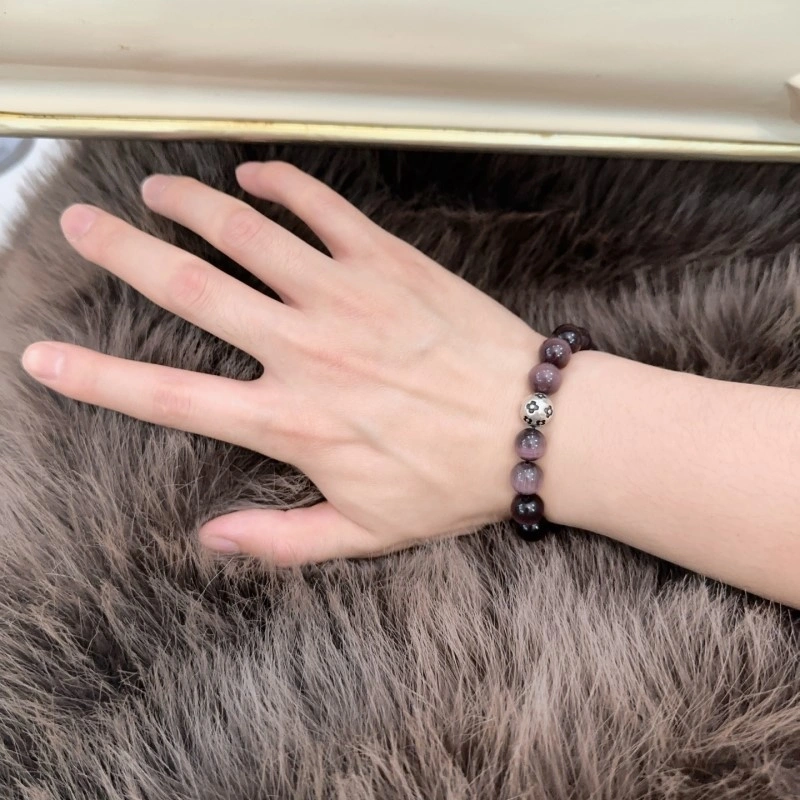 Comfortable Louis Vuitton Bracelets 248297