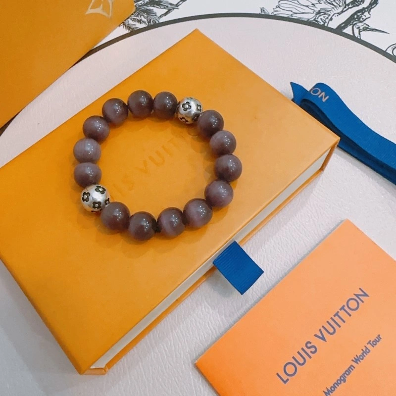 Comfortable Louis Vuitton Bracelets 248297