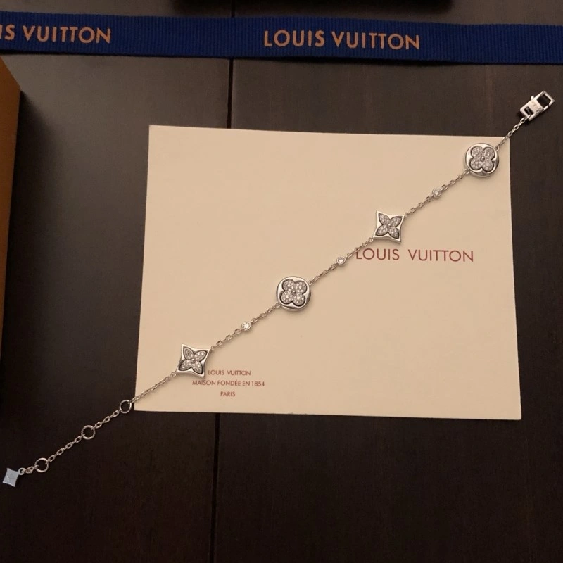 TimelessDesign Louis Vuitton Bracelets 248296