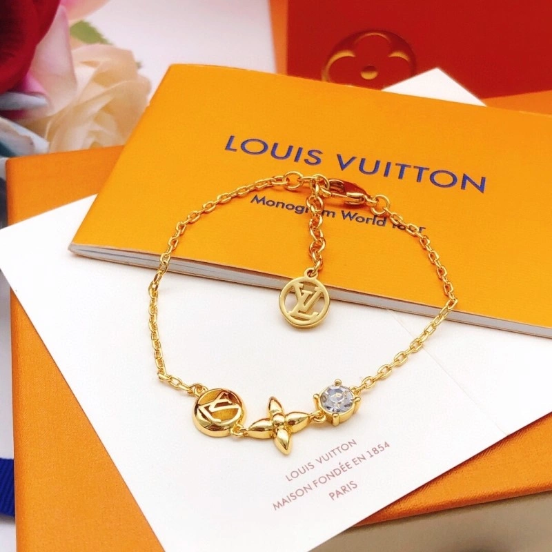 Louis Vuitton Bracelets WellDesigned 248282