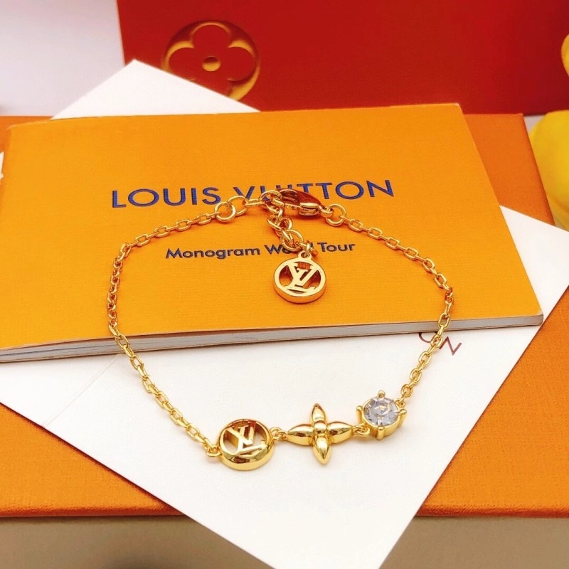 Louis Vuitton Bracelets WellDesigned 248282