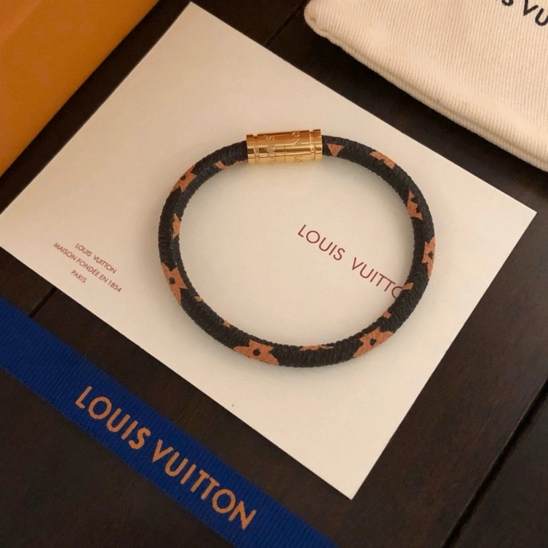 GoAnywhere Louis Vuitton Bracelets 248276
