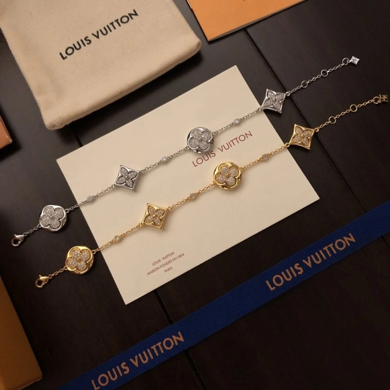 Louis Vuitton Bracelets SmartChoice 248288