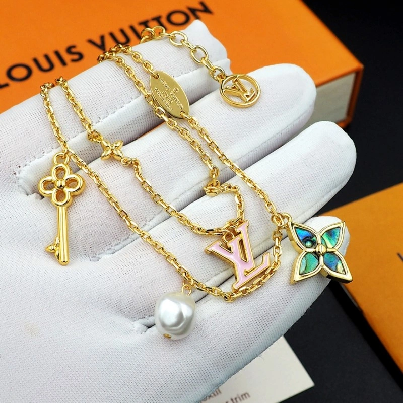 DailyWear Louis Vuitton Bracelets 248286