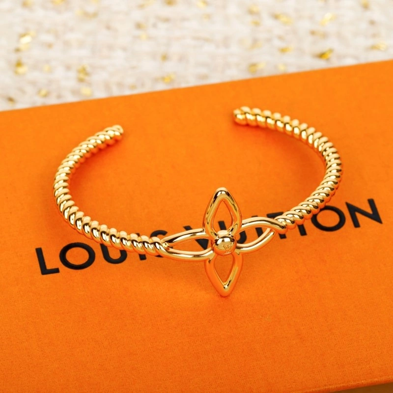 Contemporary Louis Vuitton Bracelets 248278
