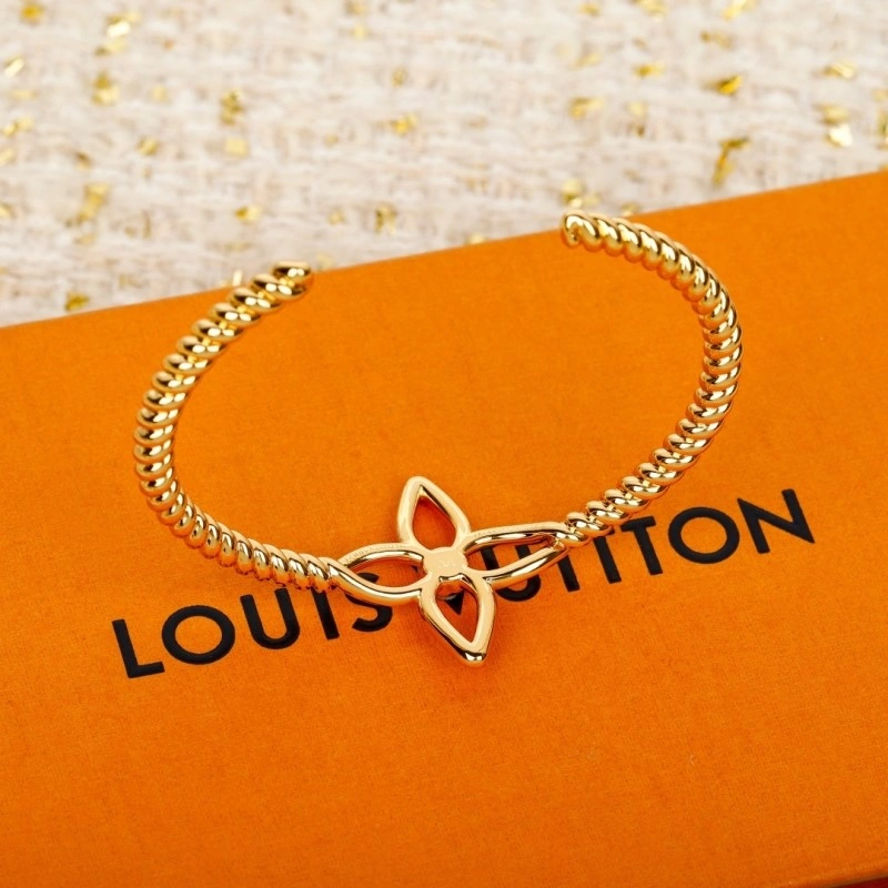 Contemporary Louis Vuitton Bracelets 248278