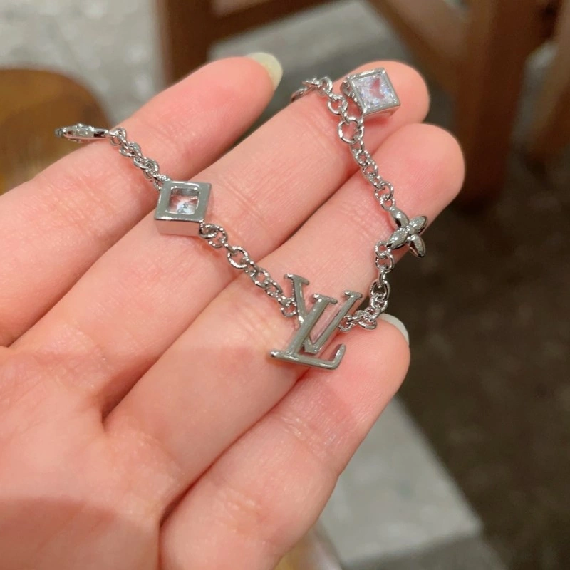 Louis Vuitton Bracelets WellDesigned 248291